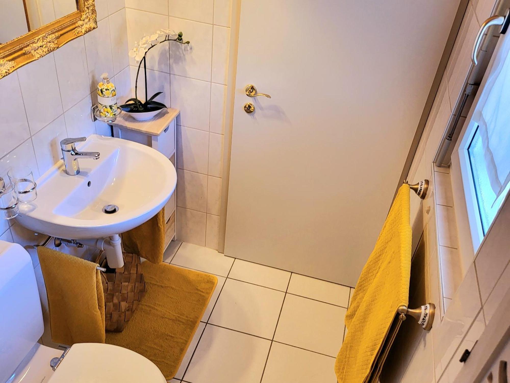 Traumhaftes In Nur 200m Vom Maggiore Entfernt Apartment *